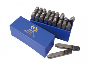 Набор ударных клейм 5 мм, буквы-латиница, 27 предметов, хвостовик HRC 40 KING TONY 11527SQ05