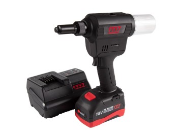 Заклепочник аккумуляторный 2,4-6,4 мм, 18 в, 3 предмета, кейс mighty seven dr-102a1